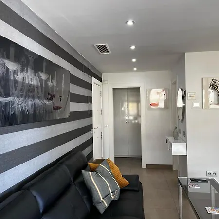 Modern In La Nogalera Apartment